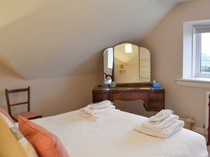 2 chambres, Wi-Fi gratuit, draps fournis