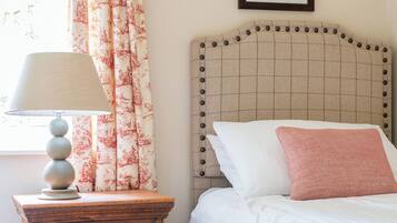 3 habitaciones, wifi gratis y ropa de cama