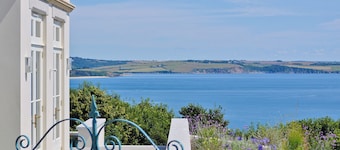 8 bedroom accommodation in Porthpean, near Charlestown