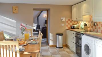 Dishwasher, high chair