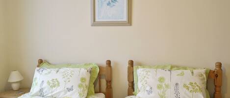 2 chambres, Wi-Fi gratuit, draps fournis