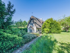 Exterior - 3 bedroom accommodation in Callow End, Worcester (Callow End, Worcester)