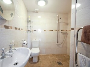 Towels - 2 bedroom accommodation in Rillington (Rillington)