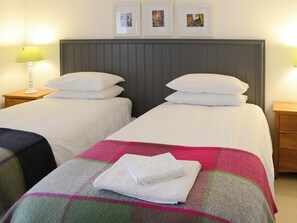 2 bedrooms, free WiFi, bed sheets