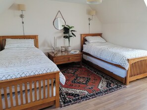 2 chambres, Wi-Fi gratuit, draps fournis