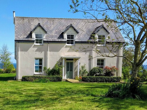 4 bedroom accommodation in Lamberton, near Berwick