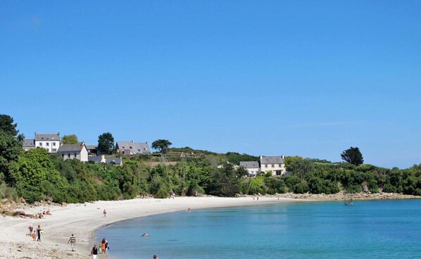 Beach nearby - Panoramic view of Morlaix Bay, 50m from the beach. (Roscoff)