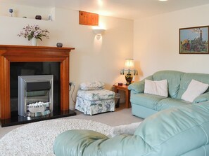 Living area - Deuglawdd Cottage - HW7788 (Aberdaron, near Pwllheli)