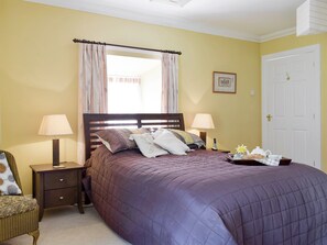 4 dormitorios, wifi gratis, ropa de cama