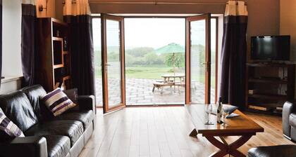 3 bedroom accommodation in Red Roses, near Whitland