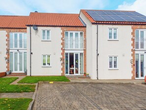 Exterior - 2 bedroom accommodation in Bridlington (Bridlington)