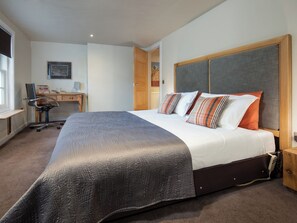 2 habitaciones, wifi gratis y ropa de cama