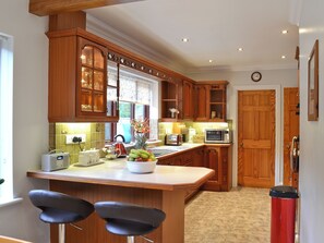 Dishwasher, highchair