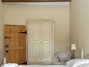 3 dormitorios, wifi gratis, ropa de cama