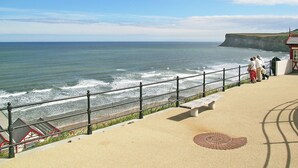 Beach - 2 bedroom accommodation in Swainby, near Stokesley (Swainby, near Stokesley)