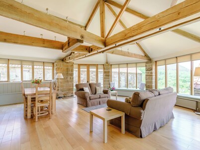 2 bedroom accommodation in Swainby, near Stokesley