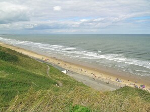 Beach - 2 bedroom accommodation in Swainby, near Stokesley (Swainby, near Stokesley)