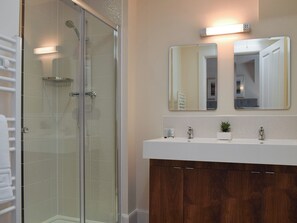Towels - 2 bedroom accommodation in Killin (Killin)