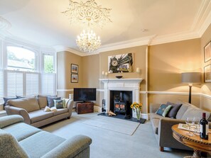 Fireplace, printers - 4 bedroom accommodation in West Burton (West Burton)