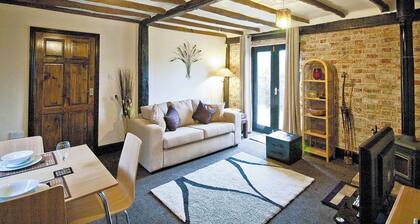 Treacle Cottage at Treacle Den - E5385