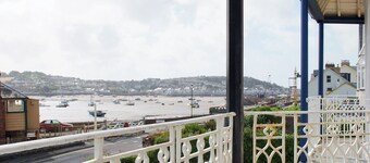 5 bedroom accommodation in Instow, near Bideford