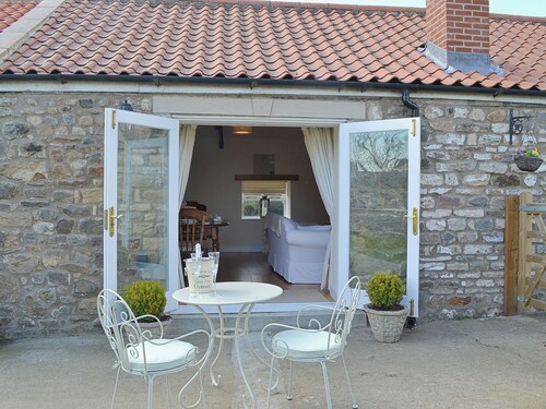 2 bedroom accommodation in Bolam, near Darlington
