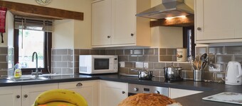 4 bedroom accommodation in Talgarth, near Brecon