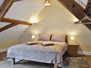 4 chambres, Wi-Fi gratuit, draps fournis