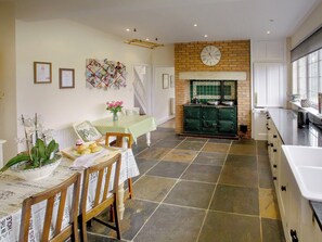Dining - 4 bedroom accommodation in Todburn, near Rothbury (Todburn, near Rothbury)