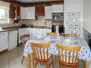 Dishwasher, freezer