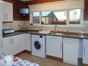 Dishwasher, freezer