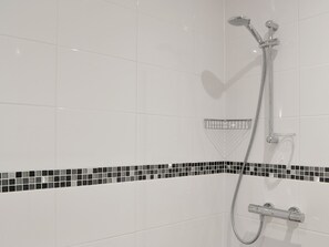 Unclassified image, 5 of 12, button