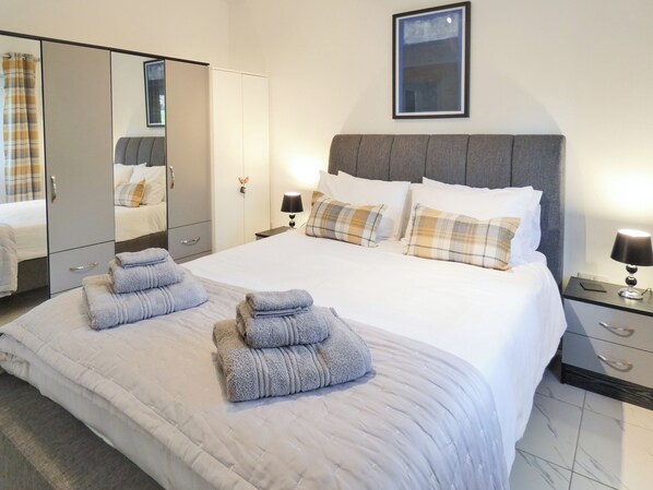 2 bedrooms, free WiFi, bed sheets