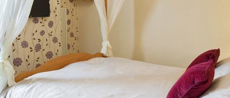 2 chambres, Wi-Fi gratuit, draps fournis