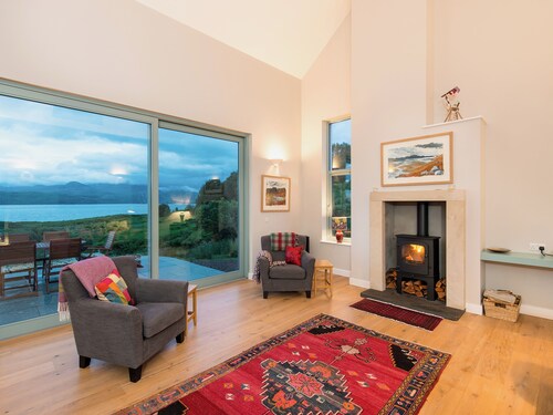 Discover the Applecross Peninsula from this stunning holiday property.