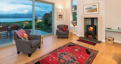 Discover the Applecross Peninsula from this stunning holiday property.