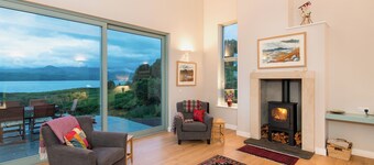 Discover the Applecross Peninsula from this stunning holiday property.