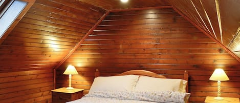 2 bedrooms, bed sheets