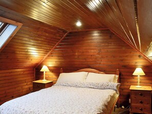 2 bedrooms, bed sheets