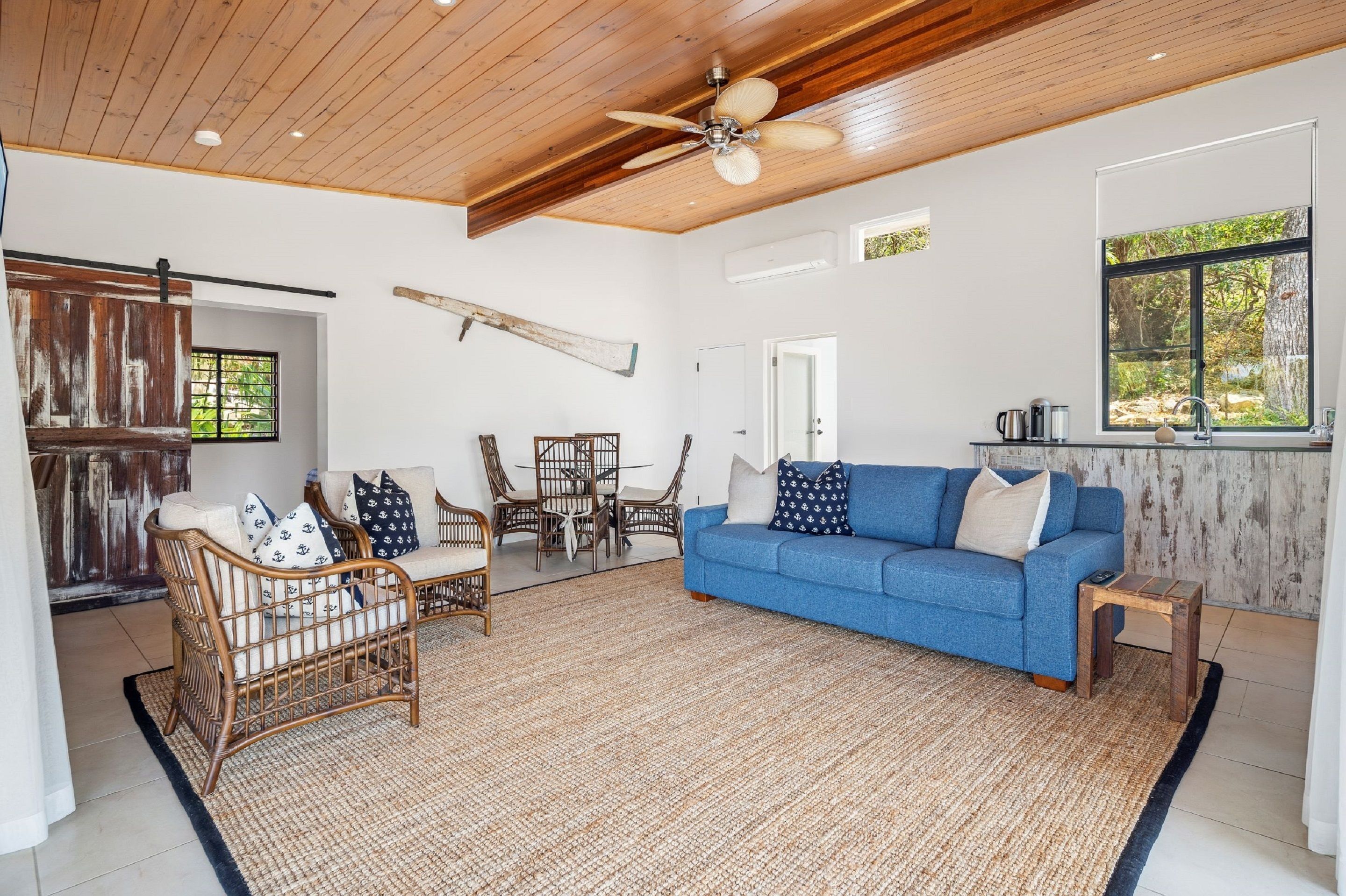 beach shack | living area | 70-cm flat-screen tv with cable channels, tv, dvd player