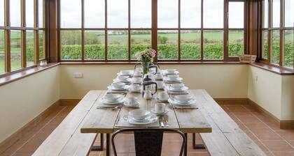 5 bedroom accommodation in Llanynghenedl, near Holyhead