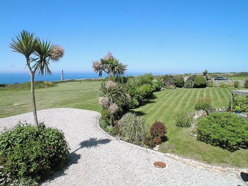 2 bedroom accommodation in Pendeen