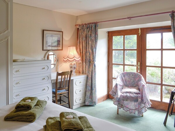 2 chambres, draps fournis