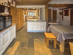 Nicht klassifiziertes Bild, 4 von 18, Schaltfläche