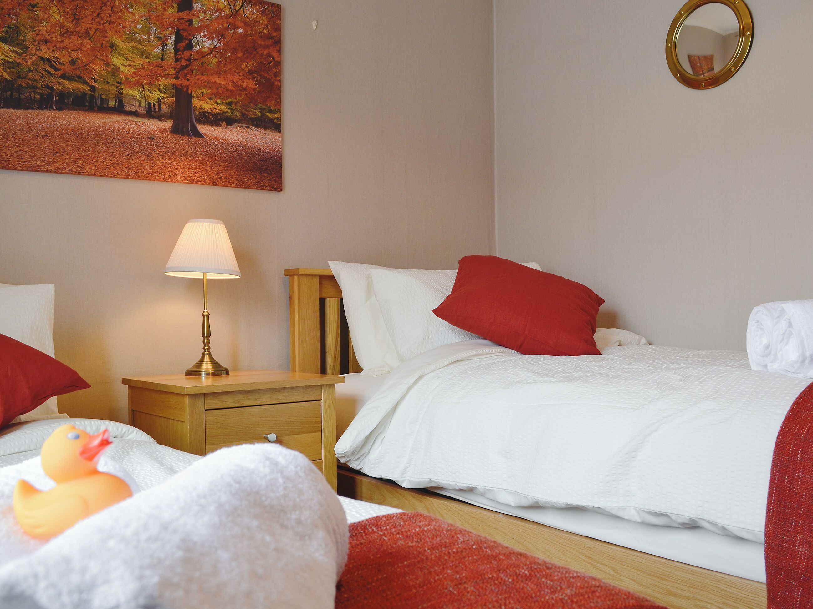 2 chambres, Wi-Fi gratuit, draps fournis