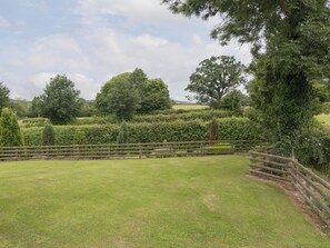 Property grounds - 2 bedroom accommodation in Mathon, near Malvern (Mathon, near Malvern)