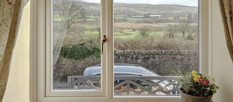 3 bedroom accommodation in Talysarn near Caernarfon