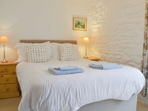 2 bedrooms, free WiFi, bed sheets - 2 bedroom accommodation in Advent (Advent)