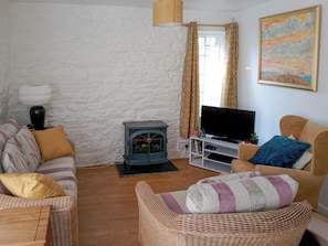 TV - 2 bedroom accommodation in Advent (Advent)