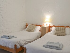 2 quartos, Wi-Fi de cortesia, roupa de cama